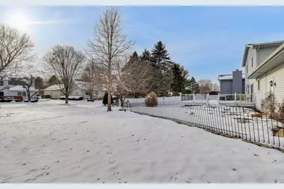 3409 W Bretons Drive, McHenry, IL 60050 - Photo 17