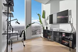 14 W Superior St, Chicago, IL 60654 - Photo 21