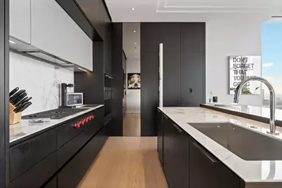 14 W Superior Street #5503, Chicago, IL 60654 - Photo 13