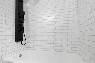 101 W 113th Pl, Chicago, IL 60628 - Photo 9