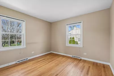 1318 Gamon Road, Wheaton, IL 60189 - Photo 19