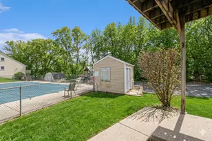 79 Maude Ave, Fox Lake, IL 60020 - Photo 15