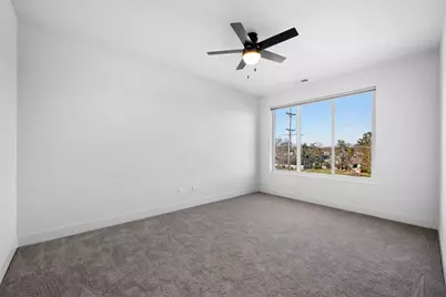 27 W Park Boulevard #303, Villa Park, IL 60181 - Photo 5