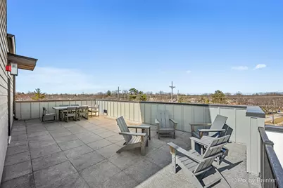 27 W Park Boulevard #303, Villa Park, IL 60181 - Photo 11