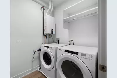 27 W Park Boulevard #303, Villa Park, IL 60181 - Photo 7