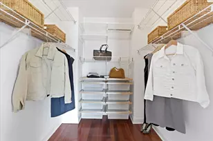 2249 W Irving Park Rd, Chicago, IL 60618 - Photo 15