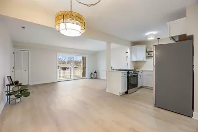 3709 W 119th Street #107, Alsip, IL 60803 - Photo 7