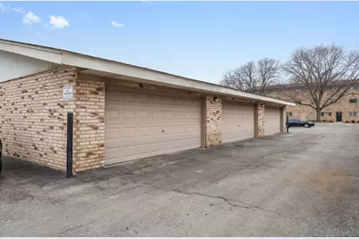 3709 W 119th Street #107, Alsip, IL 60803 - Photo 17