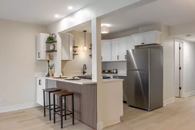 3709 W 119th Street #107, Alsip, IL 60803 - Photo 5