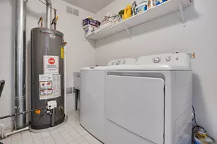 18630 Pine Lake Dr, Tinley Park, IL 60477 - Photo 23