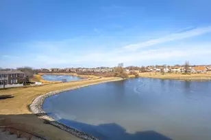 18630 Pine Lake Dr, Tinley Park, IL 60477 - Photo 15