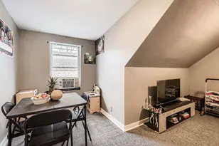 8151 S Bennett Ave, Chicago, IL 60617 - Photo 15