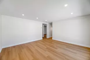 20836 N Catalpa St, Deerfield, IL 60015 - Photo 9