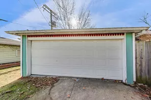 2439 High St, Blue Island, IL 60406 - Photo 19