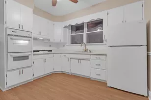 6138 N Meade Ave, Chicago, IL 60646 - Photo 11