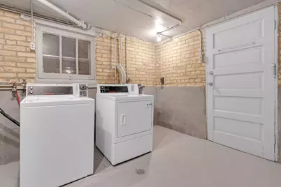 6138 N Meade Avenue, Chicago, IL 60646 - Photo 29