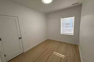 7717 N Sheridan Rd, Chicago, IL 60626 - Photo 11