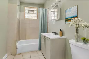 3011 E 80th St, Chicago, IL 60617 - Photo 9