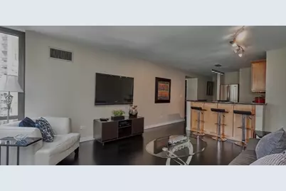 2 E Erie Avenue #1214, Chicago, IL 60611 - Photo 5