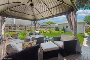 5061 N Kimberly Ave, Chicago, IL 60630 - Photo 7