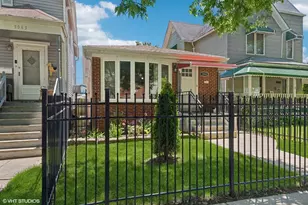 5061 N Kimberly Ave, Chicago, IL 60630 - Photo 3