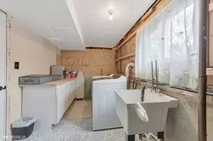 981 N Mill Rd, Addison, IL 60101 - Photo 31