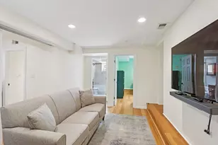 4045 N Southport Ave, Chicago, IL 60613 - Photo 11