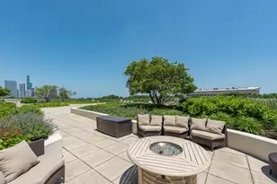 1235 S Prairie Ave, Chicago, IL 60605 - Photo 29