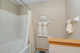 9888 Wakefield Ln, Huntley, IL 60142 - Photo 11