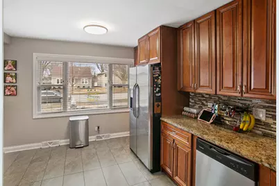 249 N Craig Place, Lombard, IL 60148 - Photo 7