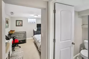 249 N Craig Pl, Lombard, IL 60148 - Photo 19