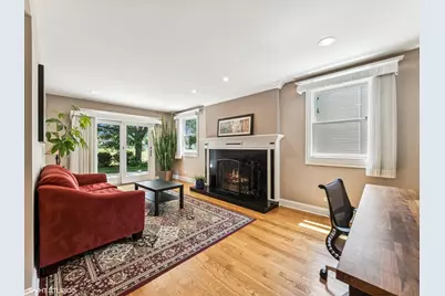 651 Garth Road, Wheeling, IL 60090 - Photo 7