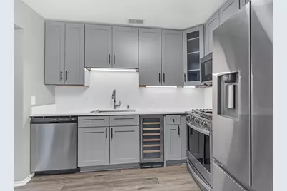 730 Hamilton Circle, Schaumburg, IL 60194 - Photo 5