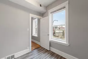 5418 W 24th St, Cicero, IL 60804 - Photo 11