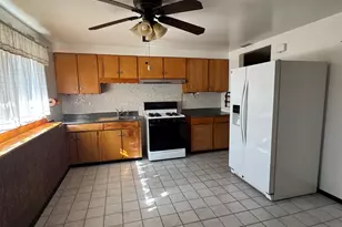 4431 182nd Pl, Country Club Hills, IL 60478 - Photo 5