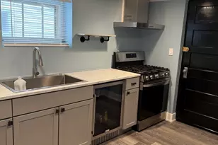 5049 N Oak Park Ave, Chicago, IL 60656 - Photo 25