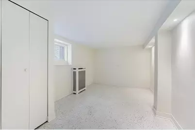 1357 N Parkside Avenue, Chicago, IL 60651 - Photo 25