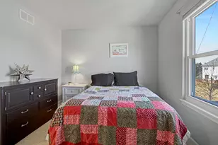 2047 Swan Ln, Batavia, IL 60510 - Photo 17