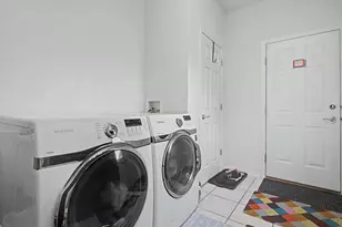 2047 Swan Ln, Batavia, IL 60510 - Photo 13