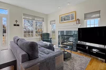 2047 Swan Lane, Batavia, IL 60510 - Photo 5