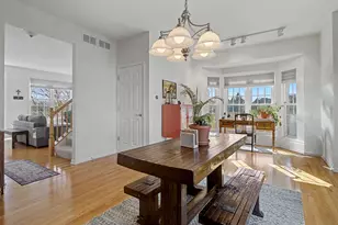 2047 Swan Ln, Batavia, IL 60510 - Photo 11