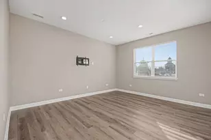 253 Masters Dr, Addison, IL 60101 - Photo 5