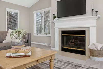 6766 Valley View Drive, Downers Grove, IL 60516 - Photo 13