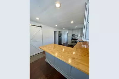 7752 Narragansett Avenue, Burbank, IL 60459 - Photo 17