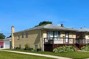 7752 Narragansett Ave, Burbank, IL 60459 - Photo 1