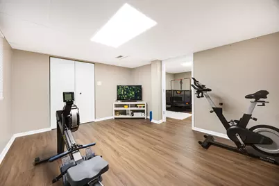 2305 Hartford Court, Naperville, IL 60565 - Photo 21