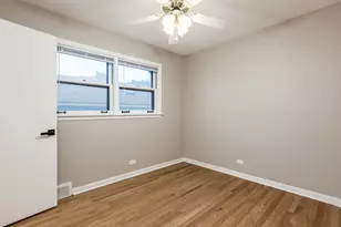 9539 Lorel Ave, Skokie, IL 60077 - Photo 21