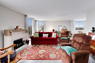 40 N Tower Rd, Oak Brook, IL 60523 - Photo 9