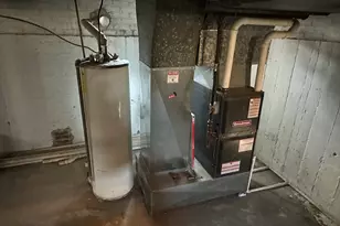 542 Sycamore Rd, Dekalb, IL 60115 - Photo 15