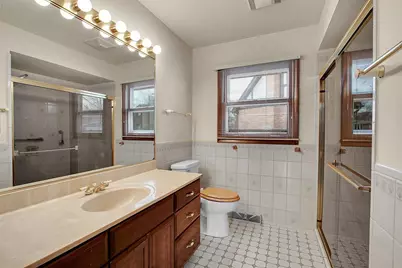 1040 E Grissom Drive, Palatine, IL 60074 - Photo 23